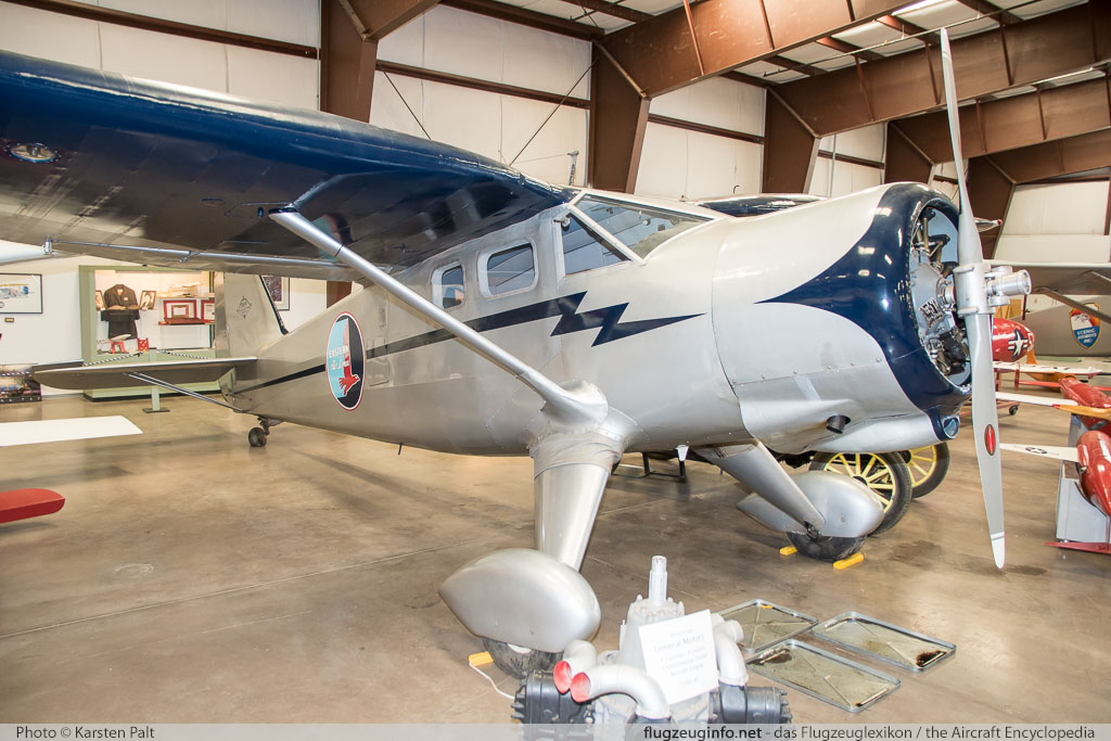 Stinson (Vultee) AT-19 Reliant (V-77)  NC79496 77-131 Planes of Fame Air Museum Valle Valle, AZ 2016-10-11 � Karsten Palt, ID 13310