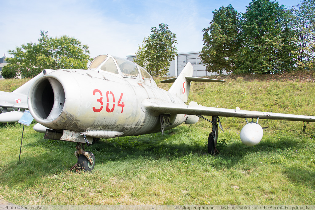 Mikoyan Gurevich / WSK PZL-Mielec Lim-2 (MiG-15bis) Polish Air Force 304 3404 Polish Aviation Museum Krakow 2015-08-22 � Karsten Palt, ID 11610