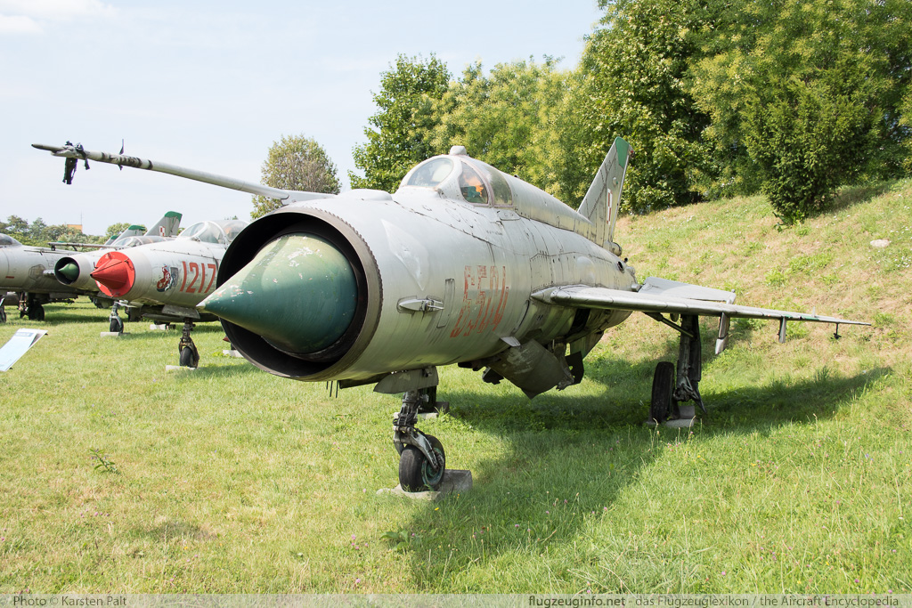 Mikoyan Gurevich MiG-21MF Polish Air Force 6504 966504 Polish Aviation Museum Krakow 2015-08-22 � Karsten Palt, ID 11621