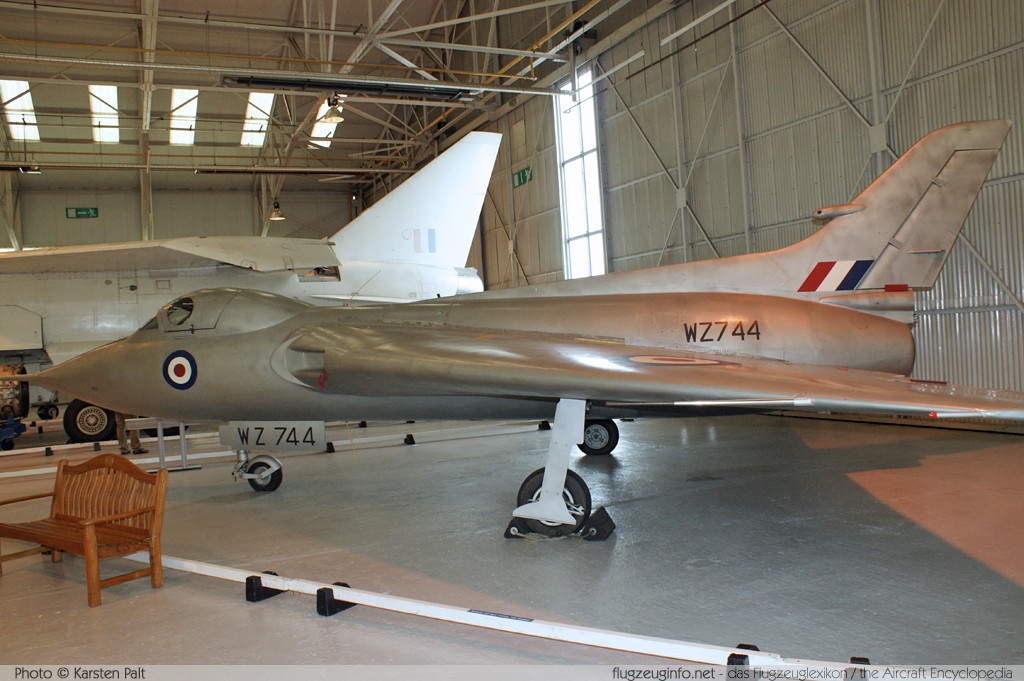 Avro 707C Royal Air Force WZ744 Royal Air Force Museum Cosford Shifnal, Shropshire 2013-05-17 � Karsten Palt, ID 6663 Avro 707C Royal Air Force WZ744 Royal Air Force Museum Cosford Shifnal, Shropshire 2013-05-17 � Karsten Palt, ID 6663
