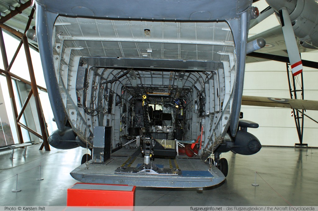 Sikorsky MH-53M Pave Low IV United States Air Force (USAF) 68-8284 65-131 Royal Air Force Museum Cosford Shifnal, Shropshire 2013-05-17 � Karsten Palt, ID 6729 Sikorsky MH-53M Pave Low IV United States Air Force (USAF) 68-8284 65-131 Royal Air Force Museum Cosford Shifnal, Shropshire 2013-05-17 � Karsten Palt, ID 6729