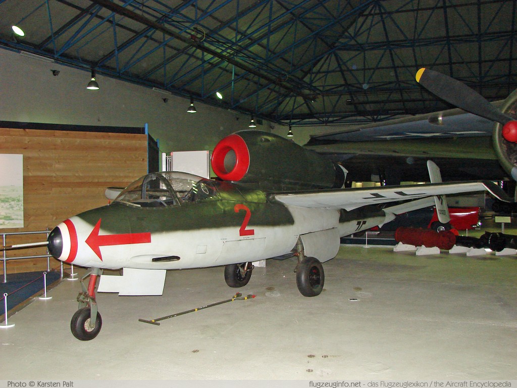 Heinkel He 162A-2 Luftwaffe (Wehrmacht) 120227 120227 Royal Air Force Museum London-Hendon 2008-07-16 � Karsten Palt, ID 1160