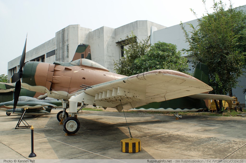 Douglas A-1H Skyraider  14-072 9701 Royal Thai Air Force Museum Bangkok 2013-02-09 � Karsten Palt, ID 6392