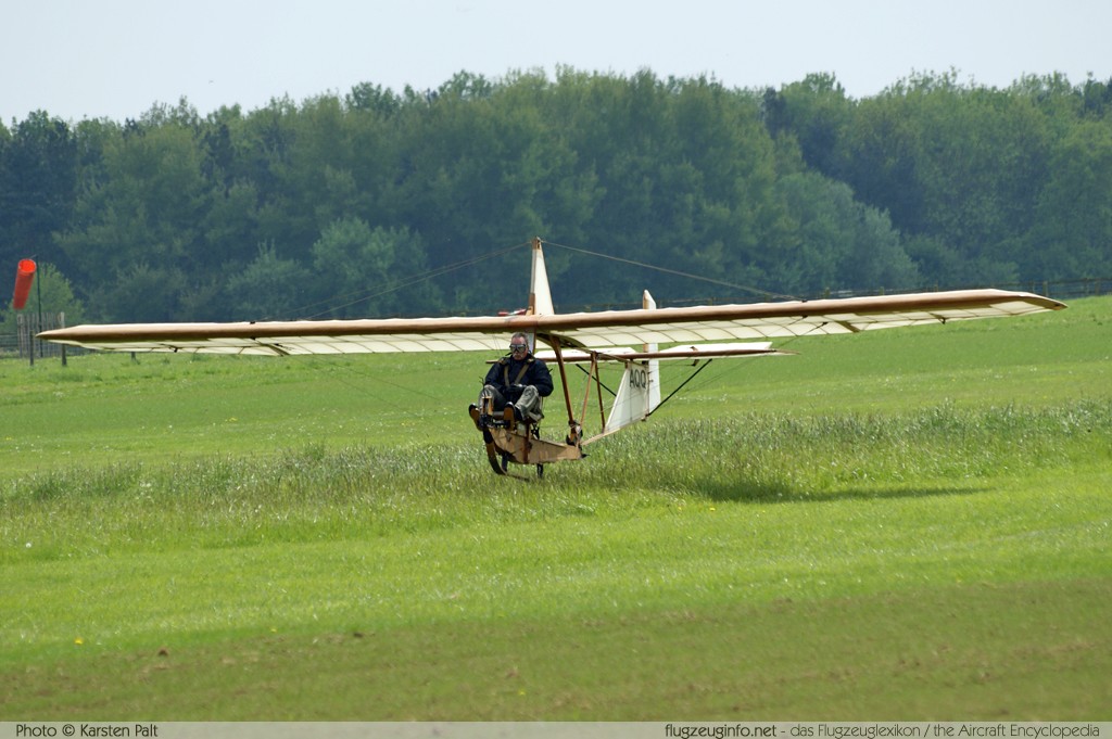 The Shuttleworth Collection Old Warden Aerodrome Biggleswade 2013-05-19 � Karsten Palt, ID 7207 The Shuttleworth Collection Old Warden Aerodrome Biggleswade 2013-05-19 � Karsten Palt, ID 7207