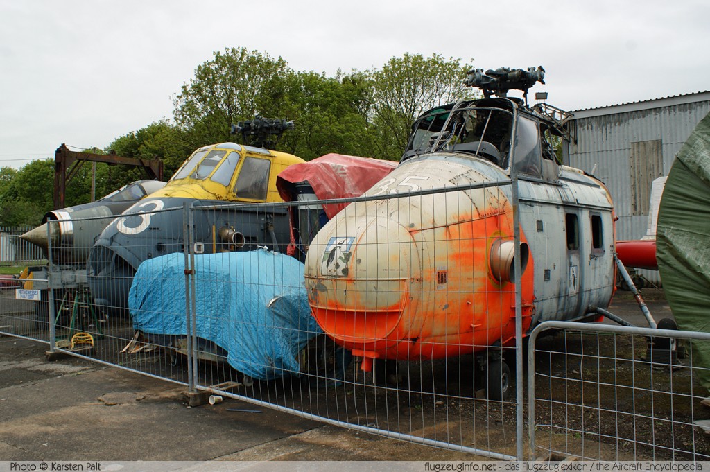 South Yorkshire Aircraft Museum Doncaster 2013-05-18 � Karsten Palt, ID 6993 South Yorkshire Aircraft Museum Doncaster 2013-05-18 � Karsten Palt, ID 6993