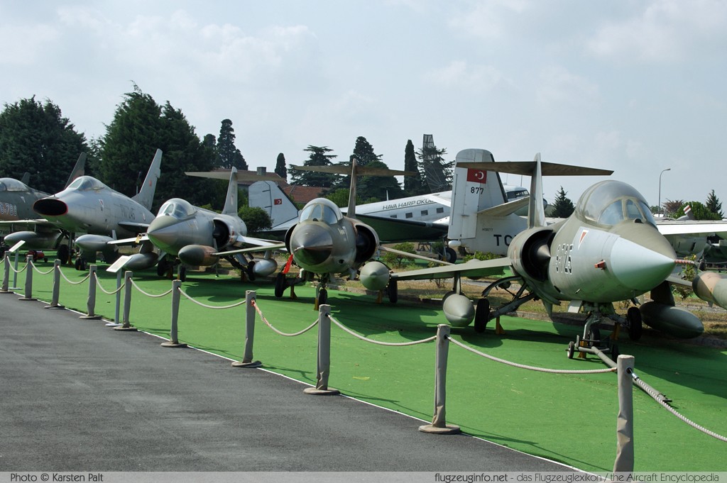      Turkish Air Force Museum Yesilkoy, Istanbul 2013-08-16 ï¿½ Karsten Palt, ID 7645
