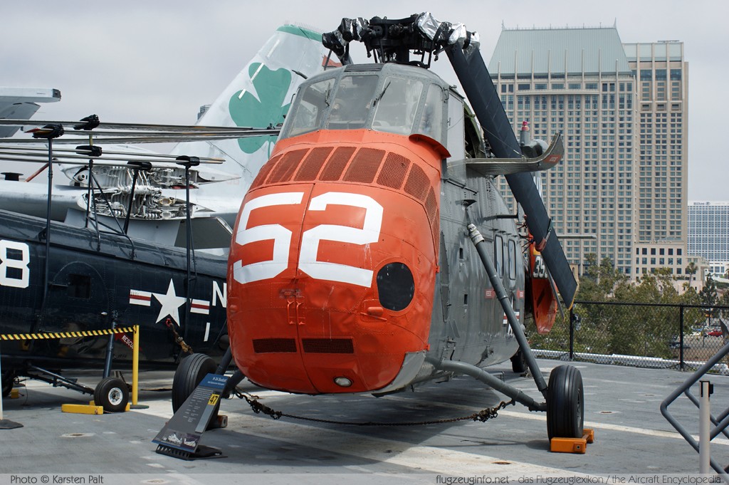 Sikorsky UH-34A Seabat (S-58A) United States Navy 143939 58-0709 USS Midway Aircraft Carrier Museum San Diego, CA 2012-06-13 � Karsten Palt, ID 6238 Sikorsky UH-34A Seabat (S-58A) United States Navy 143939 58-0709 USS Midway Aircraft Carrier Museum San Diego, CA 2012-06-13 � Karsten Palt, ID 6238