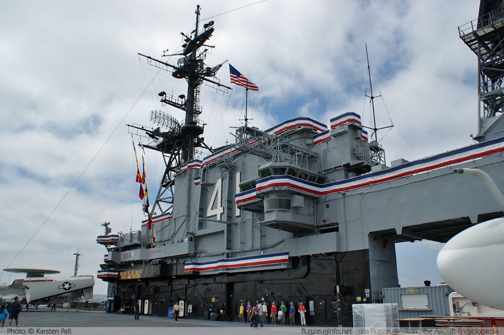      USS Midway Aircraft Carrier Museum San Diego, CA 2012-06-13 � Karsten Palt, ID 6239
