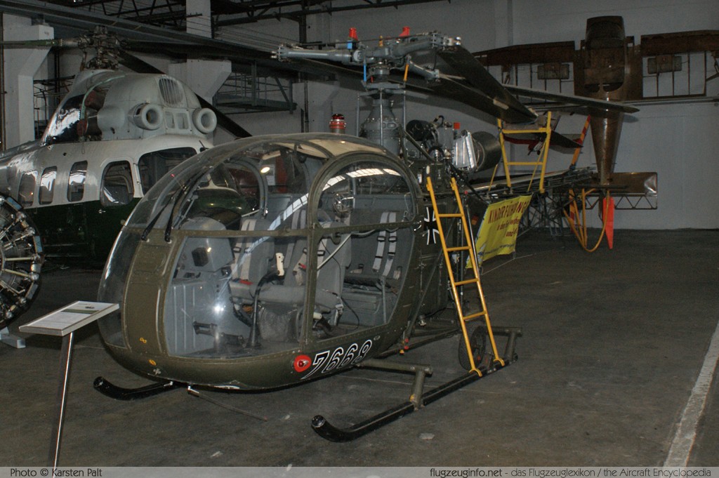 Aerospatiale SE-3130 Alouette II German Army Aviation / Heer 76+68 1734/C395 Museum für Luftfahrt und Technik Wernigerode 2011-01-02 � Karsten Palt, ID 4461 Aerospatiale SE-3130 Alouette II German Army Aviation / Heer 76+68 1734/C395 Museum für Luftfahrt und Technik Wernigerode 2011-01-02 � Karsten Palt, ID 4461
