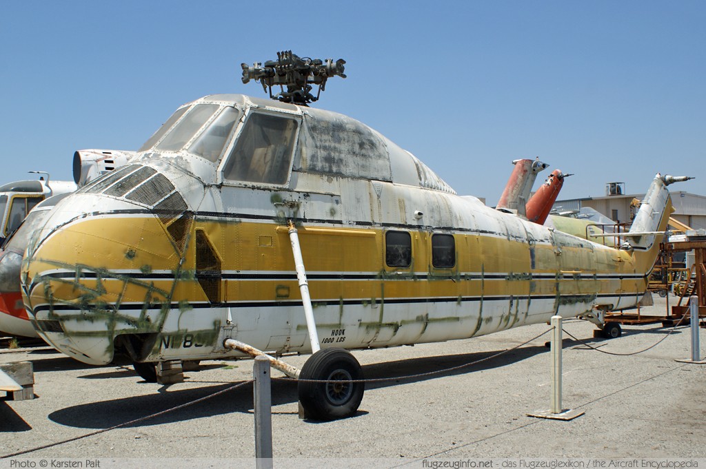 Sikorsky S-58B  N886X 58-0403 Yanks Air Museum Chino, CA 2012-06-12 � Karsten Palt, ID 6332