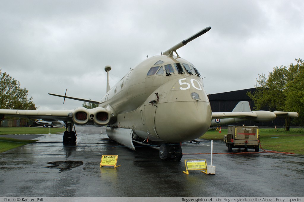 BAe Nimrod MR2 Royal Air Force XV250 8025 Yorkshire Air Museum Elvington 2013-05-18 � Karsten Palt, ID 7056 BAe Nimrod MR2 Royal Air Force XV250 8025 Yorkshire Air Museum Elvington 2013-05-18 � Karsten Palt, ID 7056
